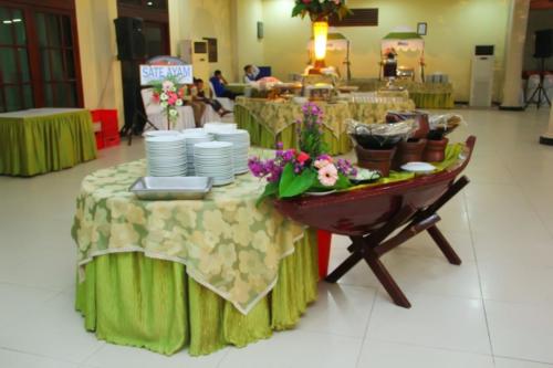 wedding hall`